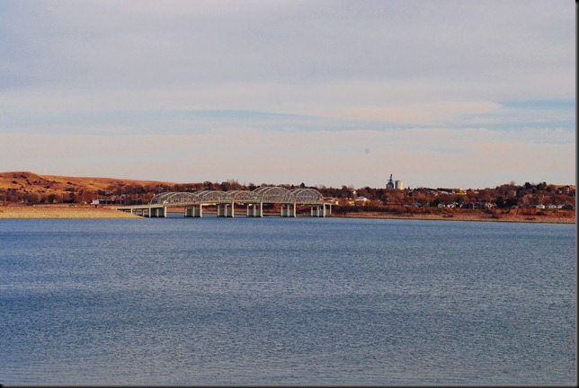 Bridge joining Chamberlain and Oacoma SD