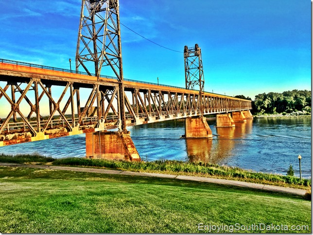 Yankton South Dakota's meridian bridge