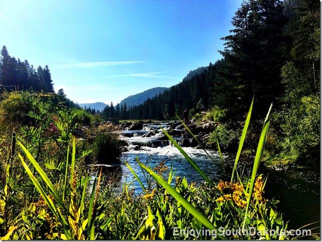 find plenty of day hiking in spearfish canyon